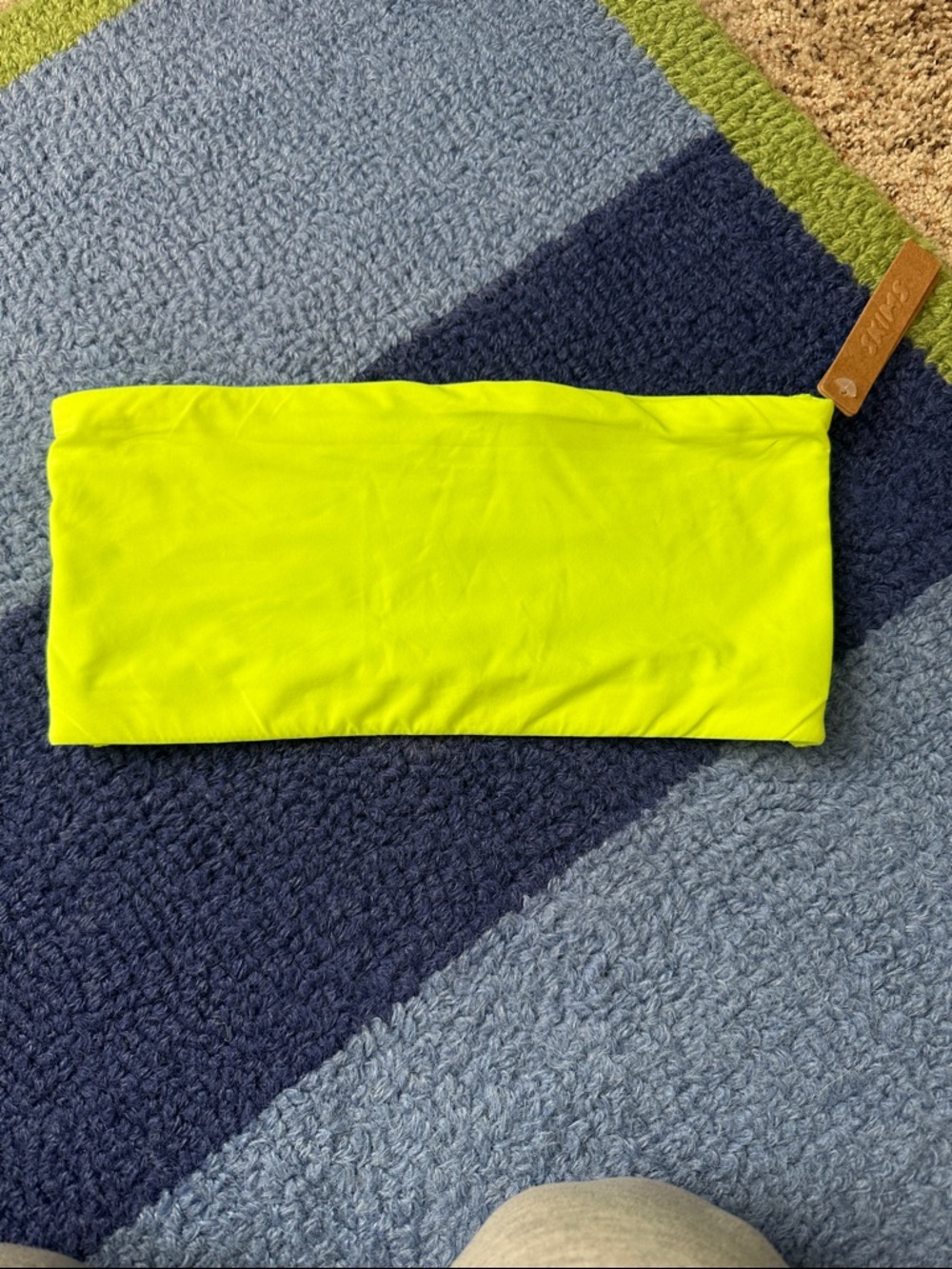 SKIMS Neon Yellow Strapless Bandeau Top - Bold Neon size S